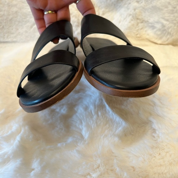 Cole Haan Findra Women's Black leather Slide Sandals Sz-7B.  I - Picture 7 of 10
